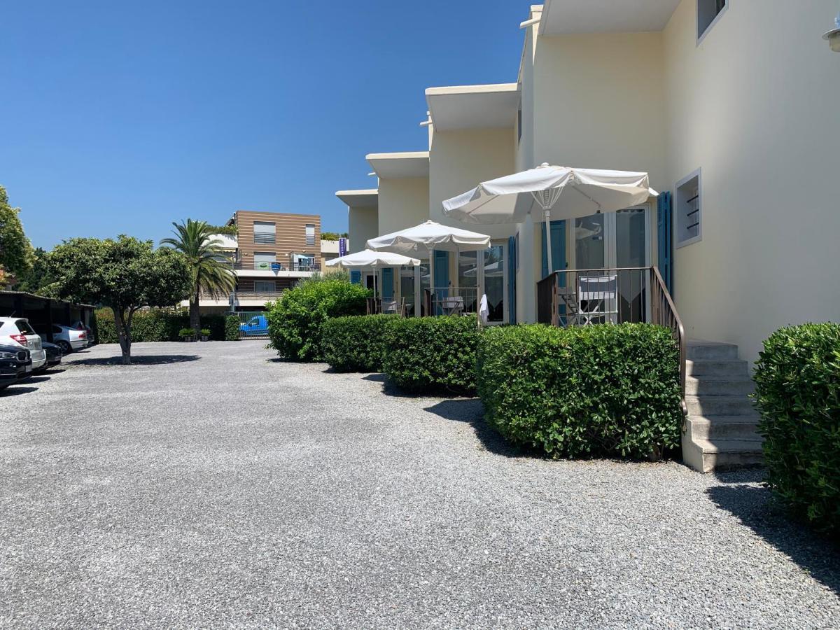 Hotel L'Etape Villeneuve-Loubet Exteriér fotografie
