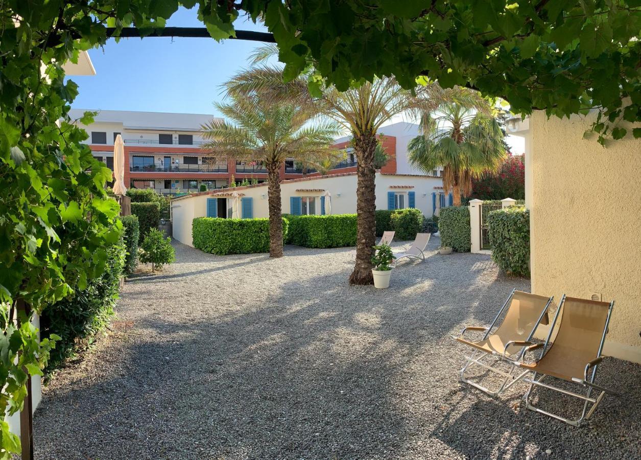 Hotel L'Etape Villeneuve-Loubet Exteriér fotografie