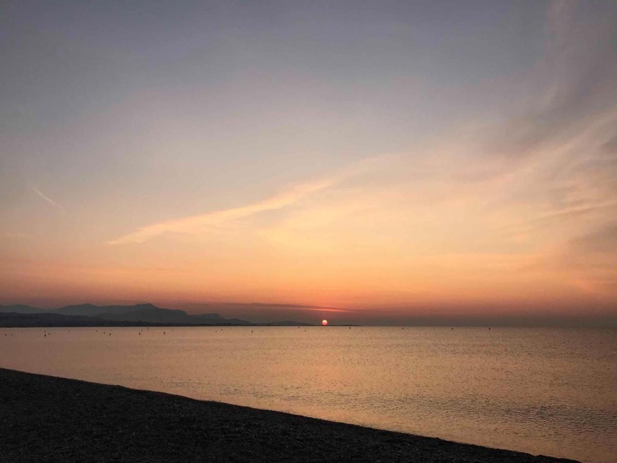 Hotel L'Etape Villeneuve-Loubet Exteriér fotografie