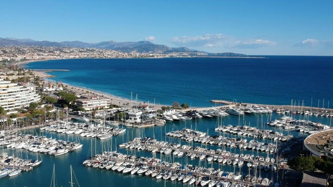 Hotel L'Etape Villeneuve-Loubet Exteriér fotografie