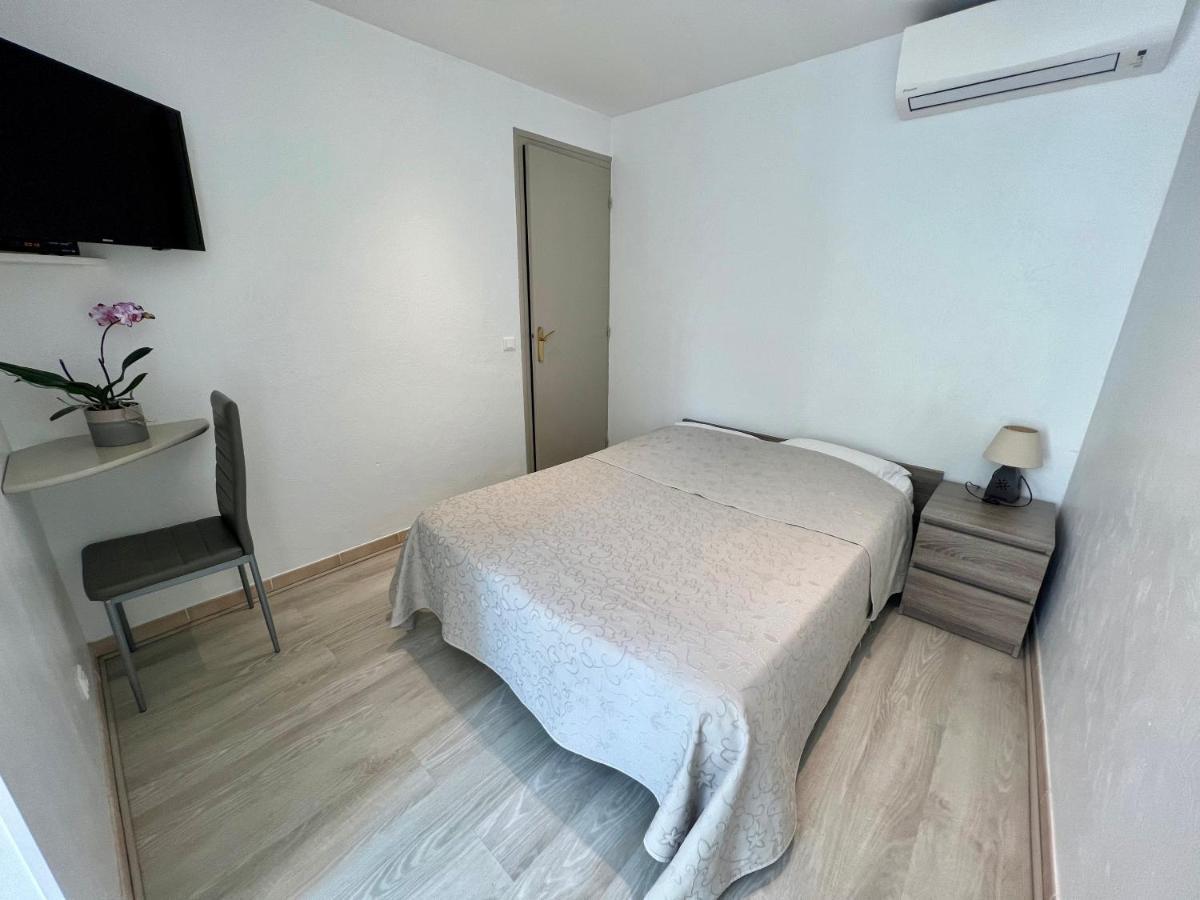 Hotel L'Etape Villeneuve-Loubet Exteriér fotografie